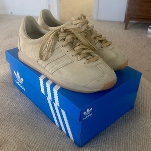 Khaite adidas sneakers ✨